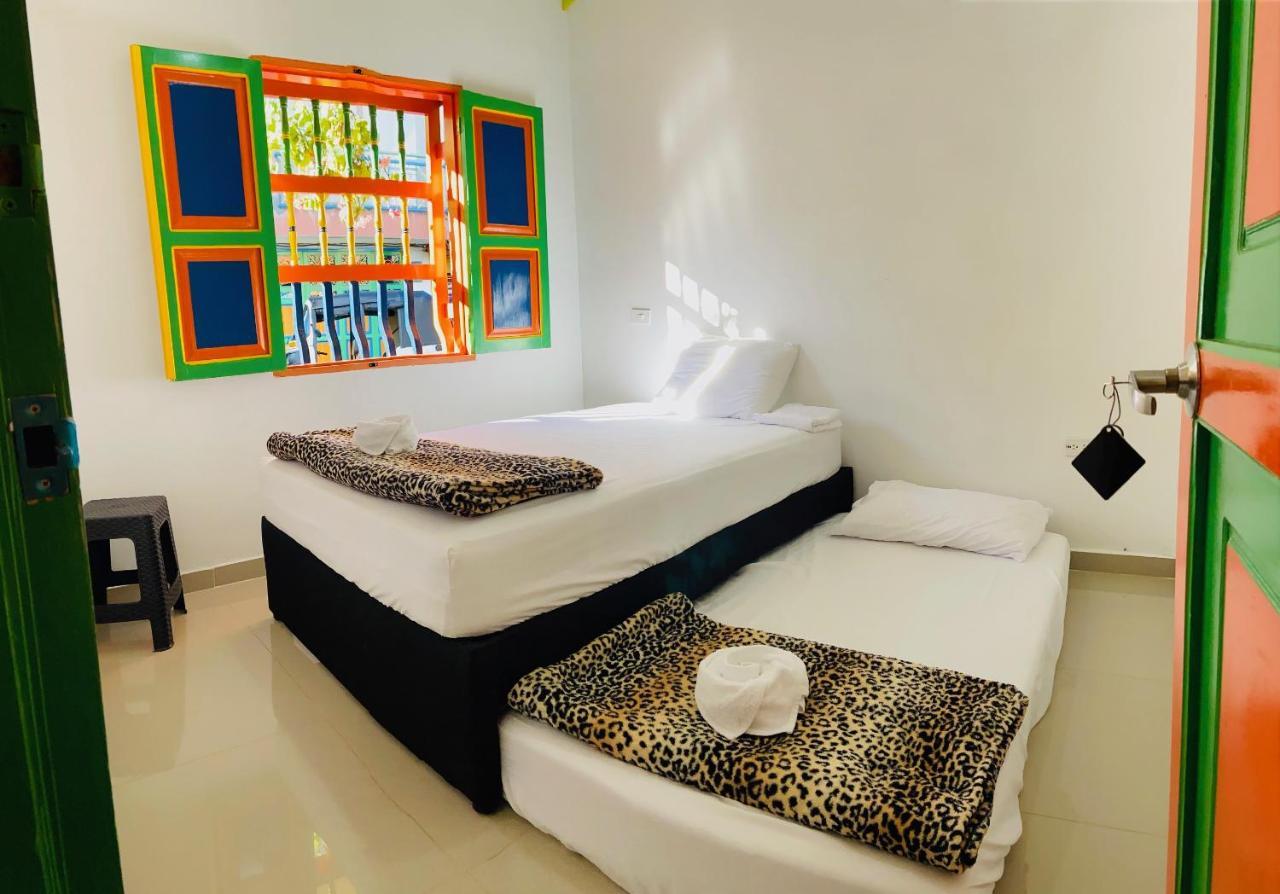 Casa Hostal Las Palmeras Guatapé 外观 照片