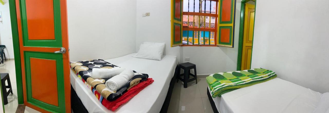 Casa Hostal Las Palmeras Guatapé 外观 照片