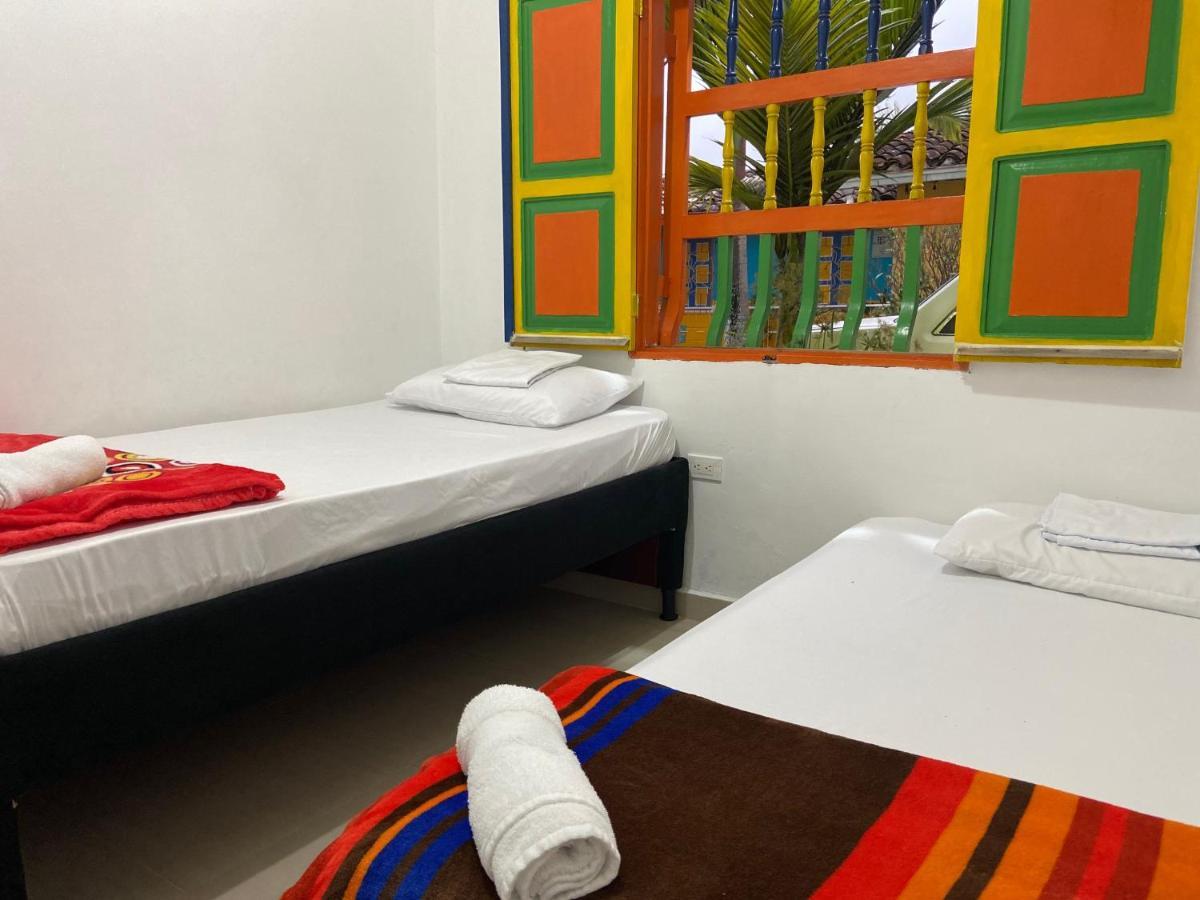 Casa Hostal Las Palmeras Guatapé 外观 照片