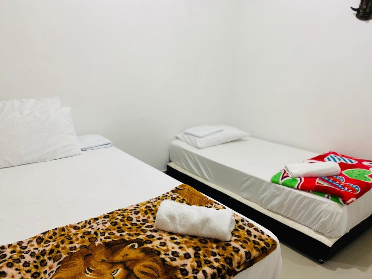 Casa Hostal Las Palmeras Guatapé 外观 照片